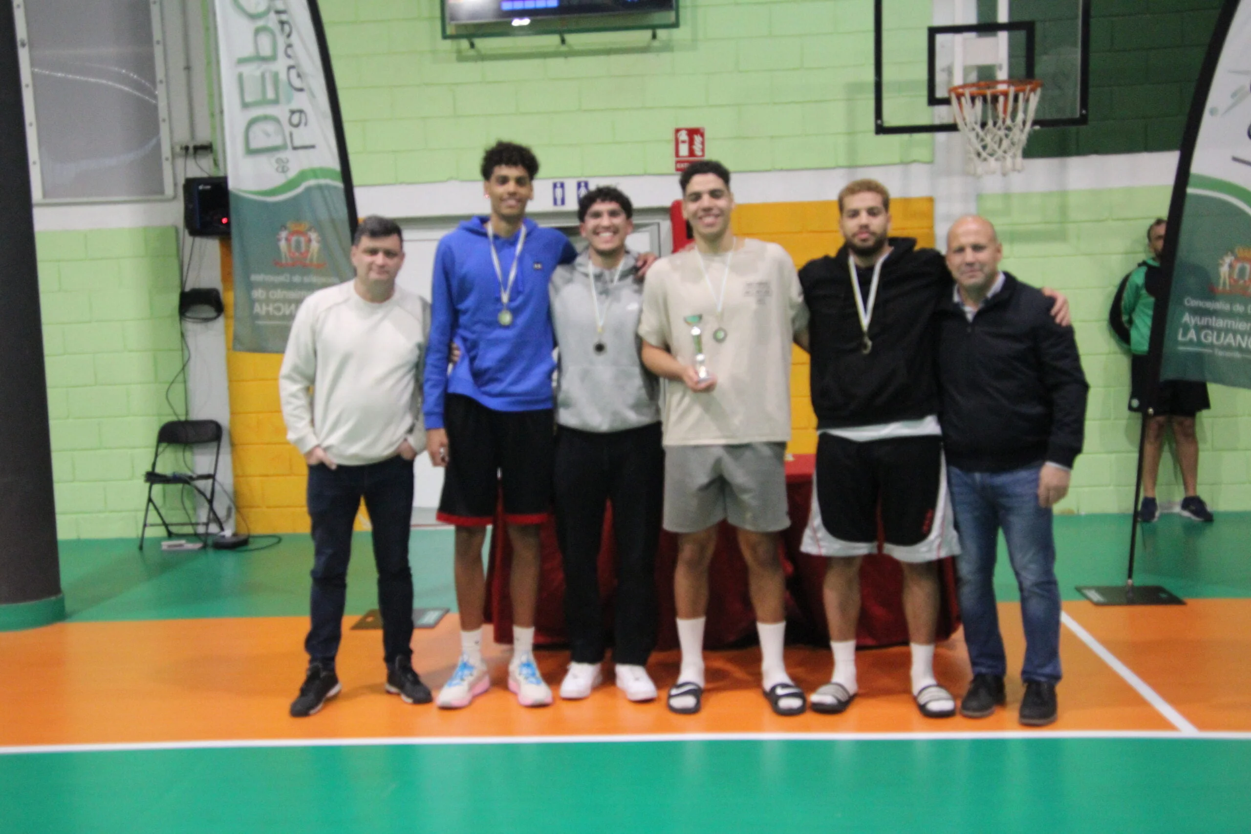 AMIGOS DE DORIAN SUBCAMPEÓN 3X3 NAVIDAD CBG SENIOR MASCULINO 2023