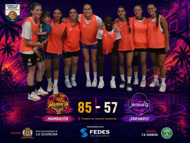 🏀🔥 𝗔𝗥𝗥𝗔𝗡𝗖𝗔 𝗘𝗟 𝗫 𝗧𝗢𝗥𝗡𝗘𝗢 𝗙𝗘𝗠𝗘𝗡𝗜𝗡𝗢 𝗗𝗘 𝗩𝗘𝗥𝗔𝗡𝗢 𝗟𝗔 𝗚𝗨𝗔𝗡𝗖𝗛𝗔 𝟮𝟬𝟮𝟲 🔥🏀

El balón ya comenzó a botar en la 𝗙𝗘𝗗𝗘𝗦 𝗔𝗥𝗘𝗡𝗔 y el 𝗫 𝗧𝗢𝗥𝗡𝗘𝗢 𝗙𝗘𝗠𝗘𝗡𝗜𝗡𝗢 𝗗𝗘 𝗩𝗘𝗥𝗔𝗡𝗢 𝗟𝗔 𝗚𝗨𝗔𝗡𝗖𝗛𝗔 𝟮𝟬𝟮𝟲 ya tiene su primer resultado.

💥 𝗠𝗔𝗠𝗕𝗔𝗖𝗜𝗧𝗔 𝟴𝟱 - 𝟱𝟳 𝗝𝗔𝗥𝗢𝗡𝗗𝗜𝗦 💥

El conjunto de 𝗠𝗔𝗠𝗕𝗔𝗖𝗜𝗧𝗔 firmó un gran estreno en la competición imponiéndose a 𝗝𝗔𝗥𝗢𝗡𝗗𝗜𝗦 en el partido inaugural de esta décima edición del Torneo Femenino.

👏 Enhorabuena a 𝗠𝗔𝗠𝗕𝗔𝗖𝗜𝗧𝗔 por comenzar el torneo con una importante victoria y mucho ánimo a 𝗝𝗔𝗥𝗢𝗡𝗗𝗜𝗦, que aún tiene por delante varias jornadas para seguir creciendo y luchar por los puestos de honor.

🏀 El espectáculo no ha hecho más que empezar. Durante las próximas semanas, la 𝗙𝗘𝗗𝗘𝗦 𝗔𝗥𝗘𝗡𝗔 volverá a reunir a las mejores jugadoras en un torneo que cada verano se consolida como una cita imprescindible del baloncesto en Canarias.

🤝 Gracias a 𝗙𝗘𝗗𝗘𝗦 𝗔𝗦𝗖𝗘𝗡𝗦𝗢𝗥𝗘𝗦, patrocinador oficial del Torneo de Verano La Guancha, por seguir apostando por el deporte y hacer posible que esta competición continúe creciendo año tras año.

🏆 𝗘𝗦𝗧𝗢 𝗦𝗢𝗟𝗢 𝗔𝗖𝗔𝗕𝗔 𝗗𝗘 𝗖𝗢𝗠𝗘𝗡𝗭𝗔𝗥...

#SomosFamiliaCBG #Desde1970 #TorneoDeVeranoLaGuancha #LaGuancha2026 #FedesAscensores #FedesArena #Baloncesto #Basketball #TorneoFemenino